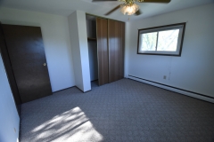 CassStreetApts_UpperUnit_Bedroom2_Closet